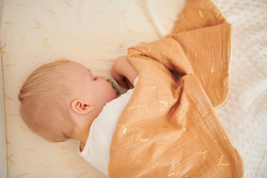 couverture-bebe-gaze-de-coton