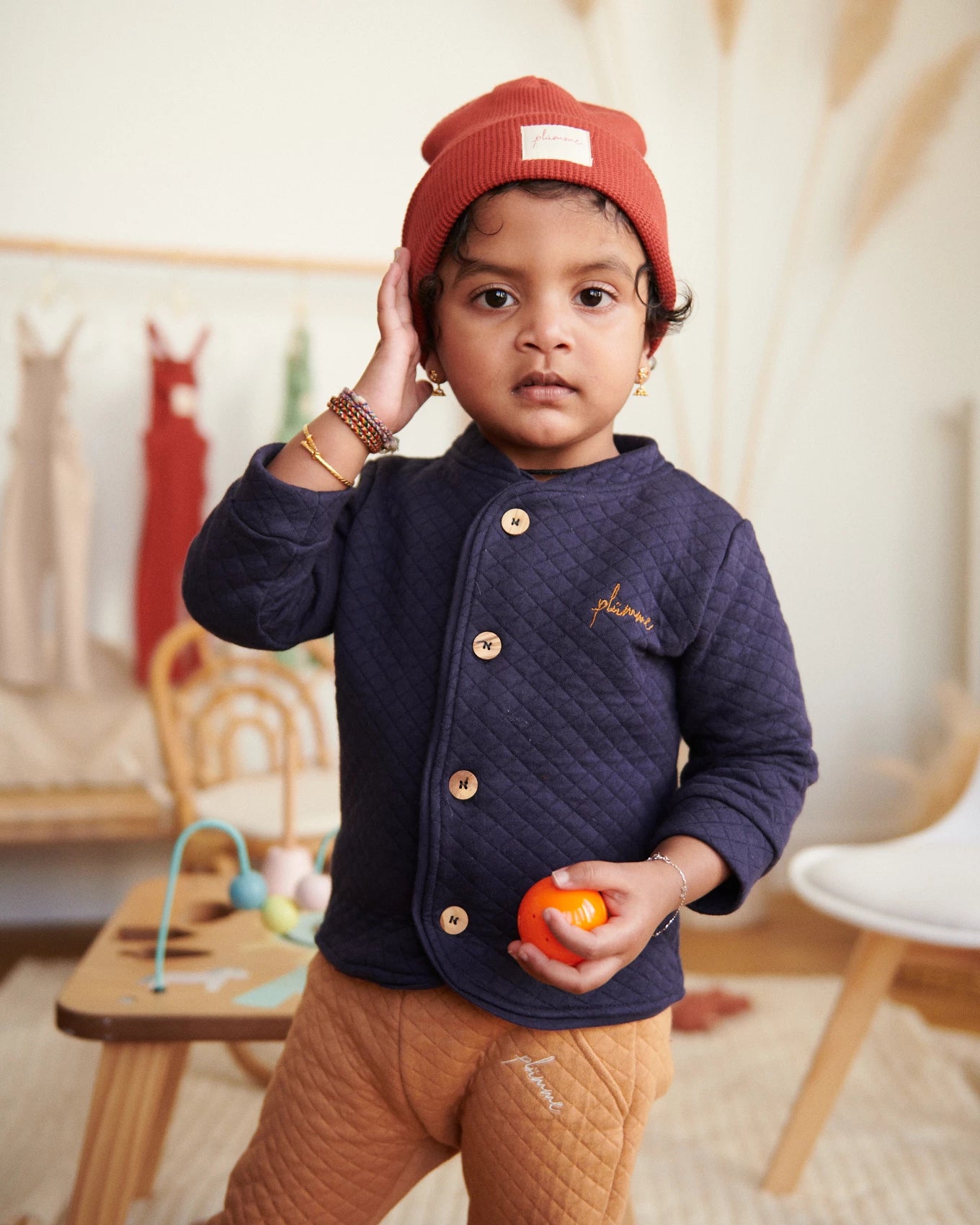 VESTES & BONNETS
