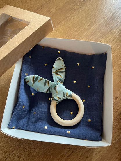 Box naissance Duo : un lange + un hochet