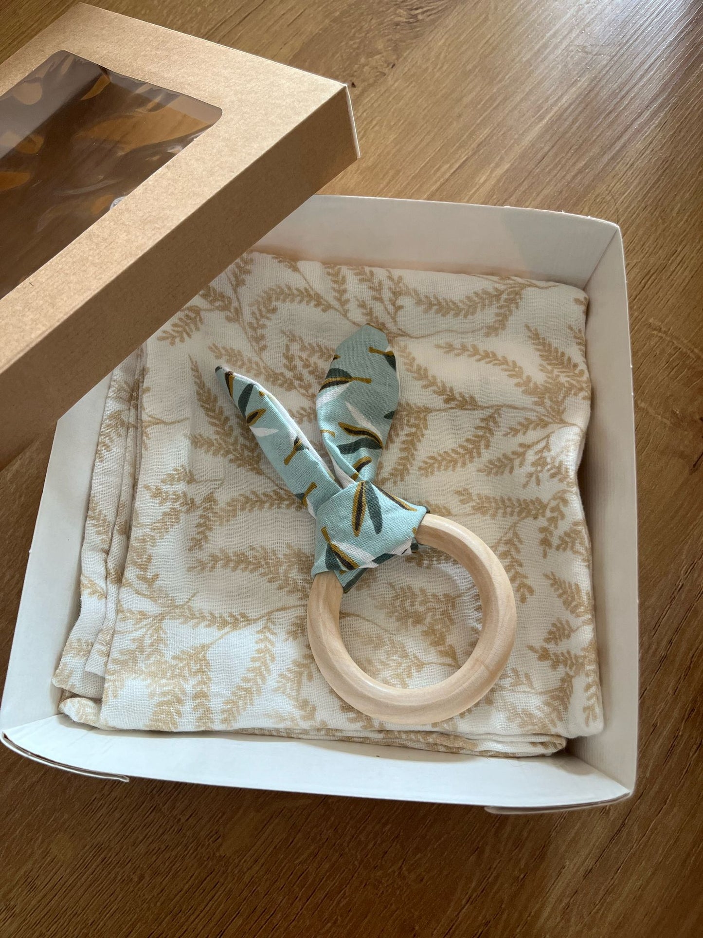 Box naissance Duo : un lange + un hochet